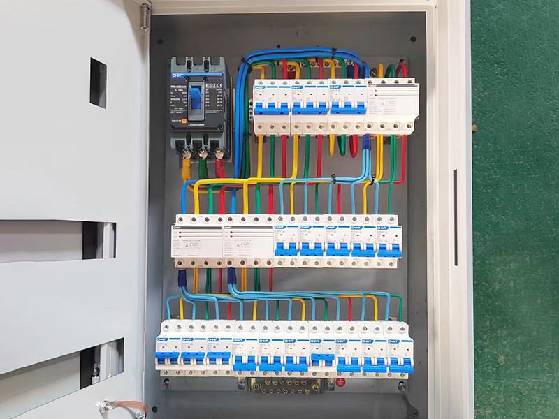 定制BG03三相四線低壓成套配電箱防雷保護380V正泰空開15回路