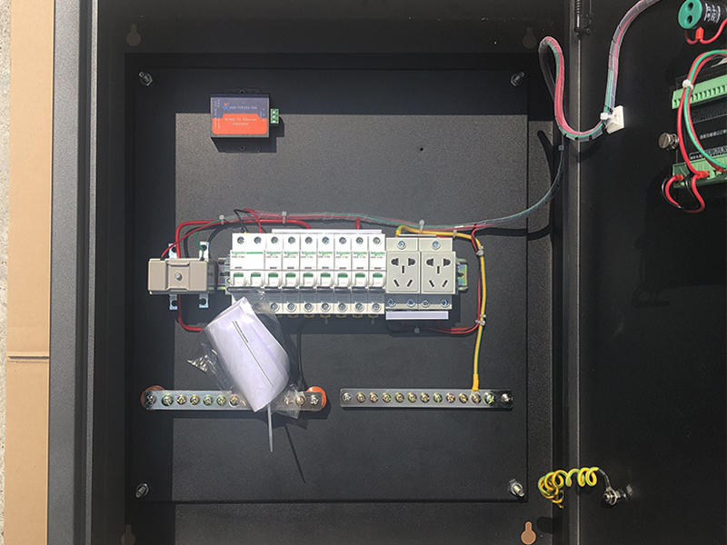 定制BG10單相相低壓成套配電箱路燈照明控制柜開關(guān)電源9回路